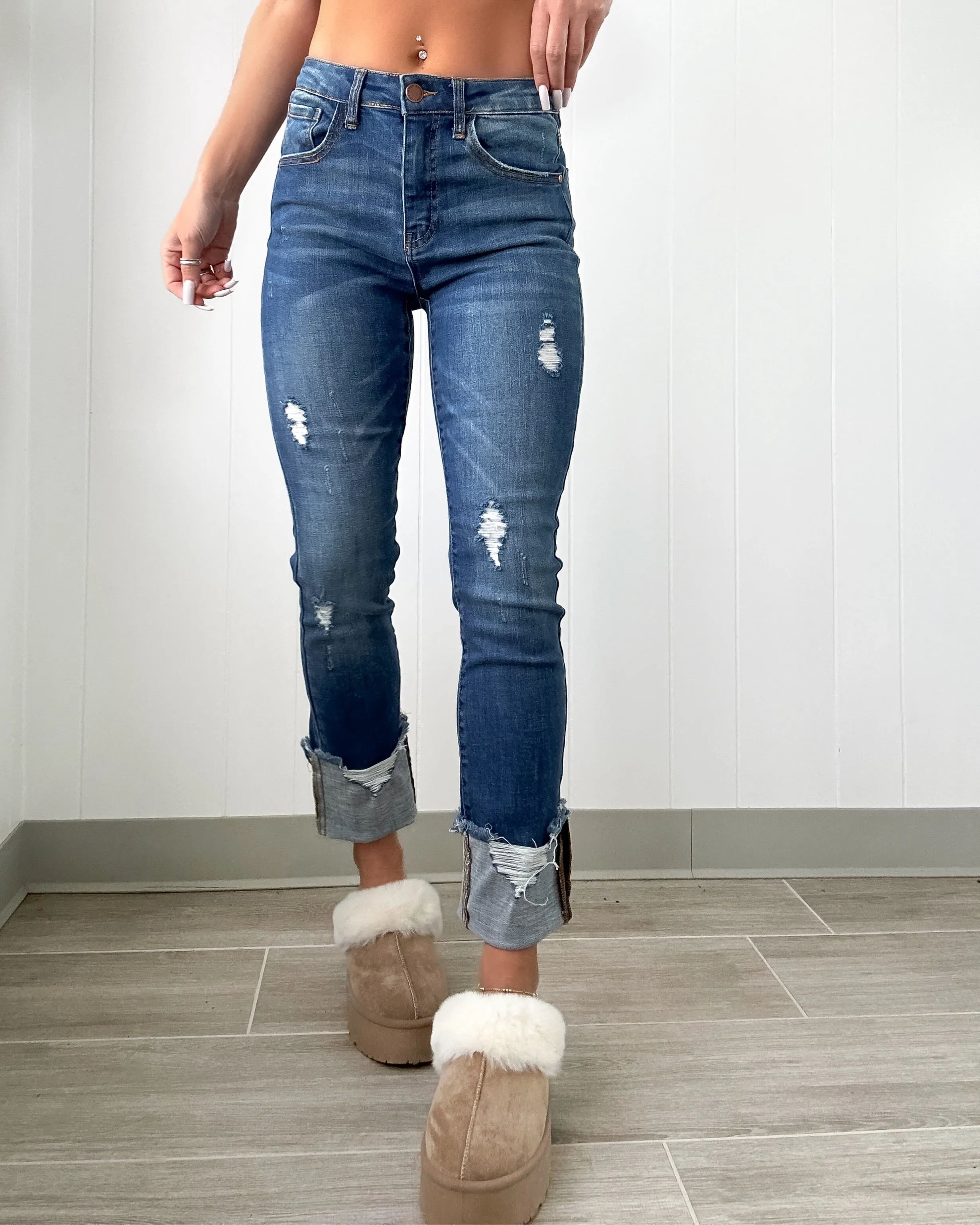 DOORBUSTER Charlie Jeans mit ausgefranstem Saum und Knöchellänge