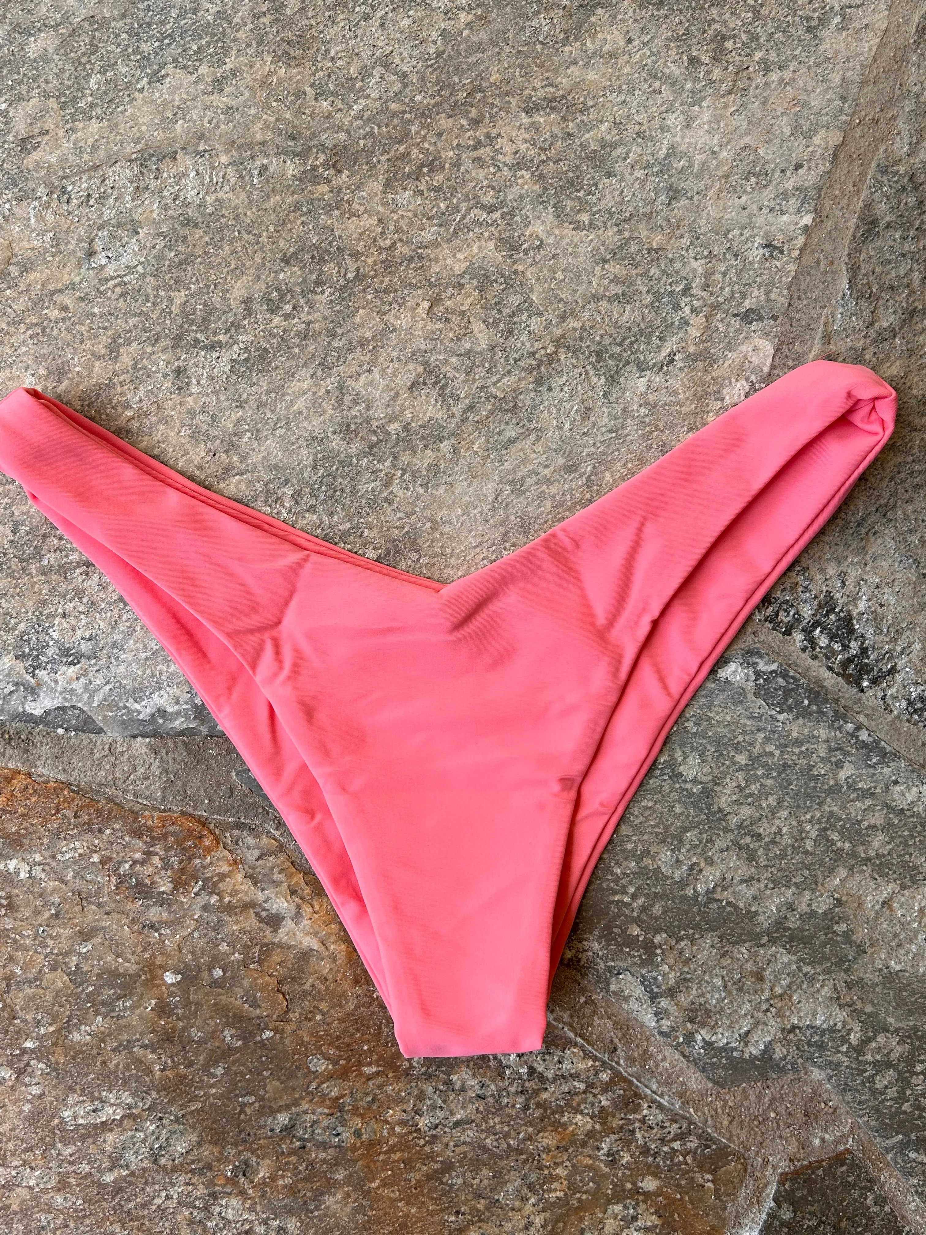 Fusion Coral Cheeky V Bikini-Höschen