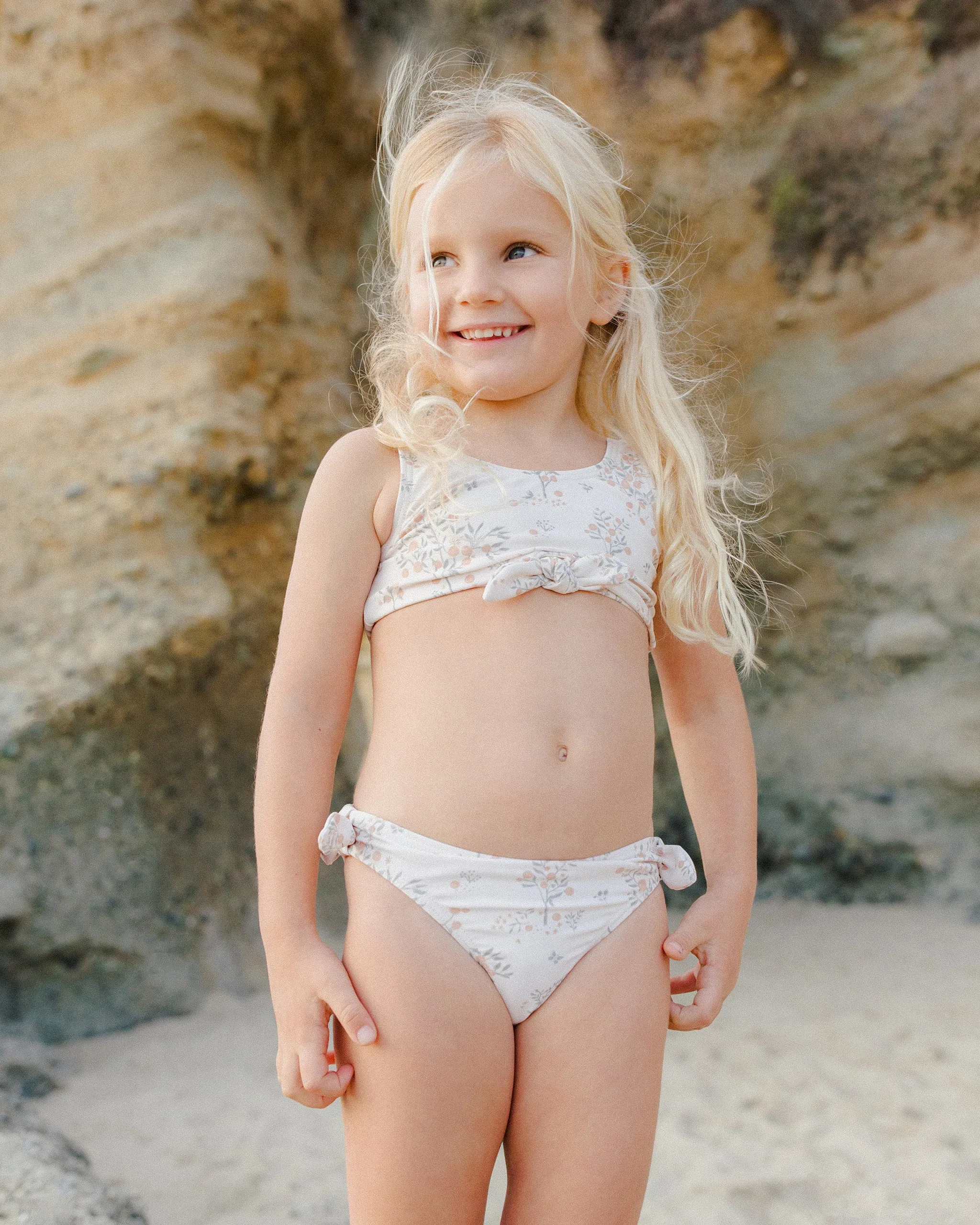 Geknoteter Bikini || Zitronenhain