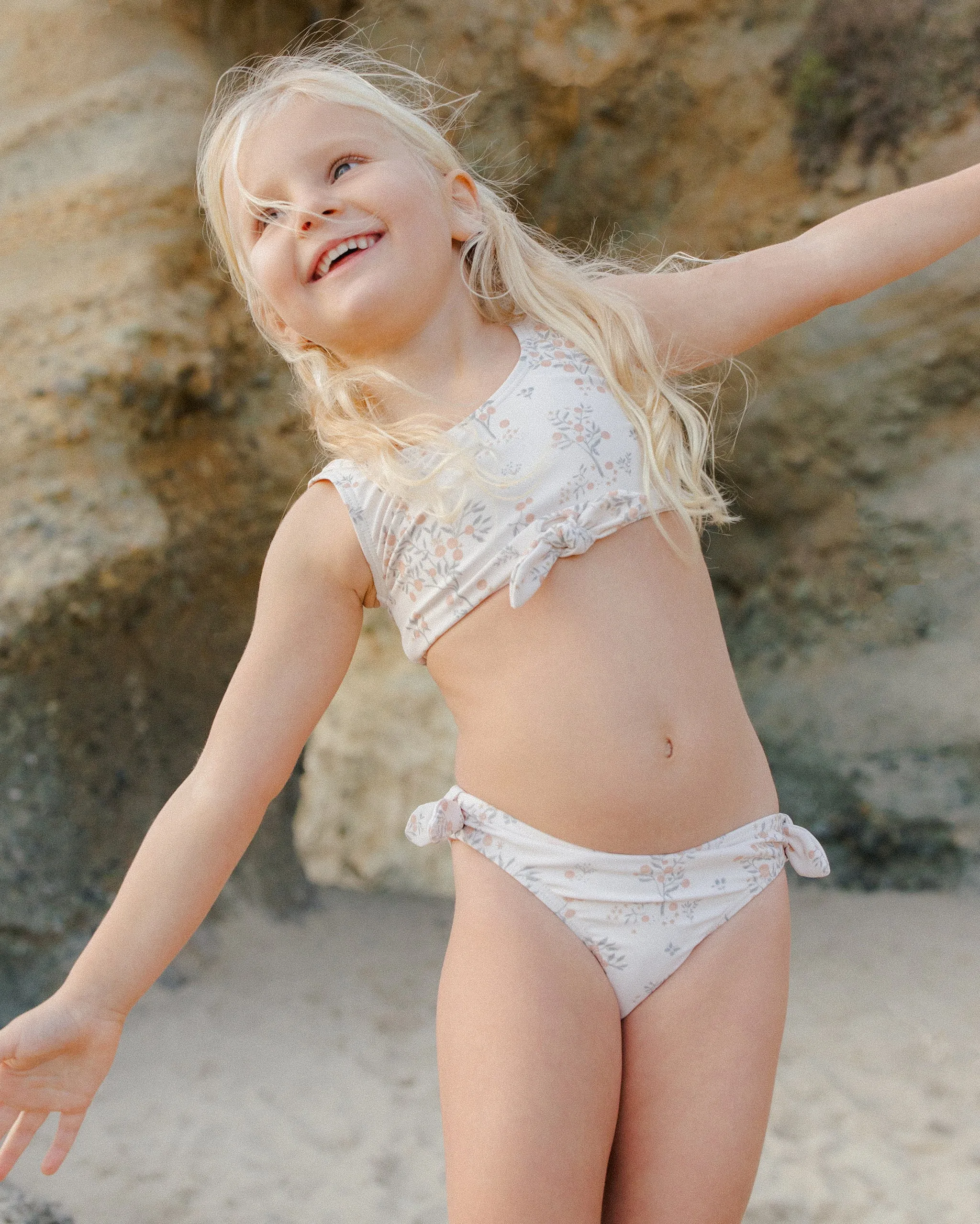 Geknoteter Bikini || Zitronenhain