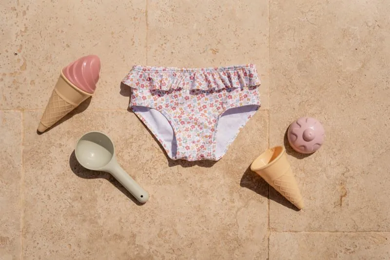 LD Badehose mit Rüschen 74/80