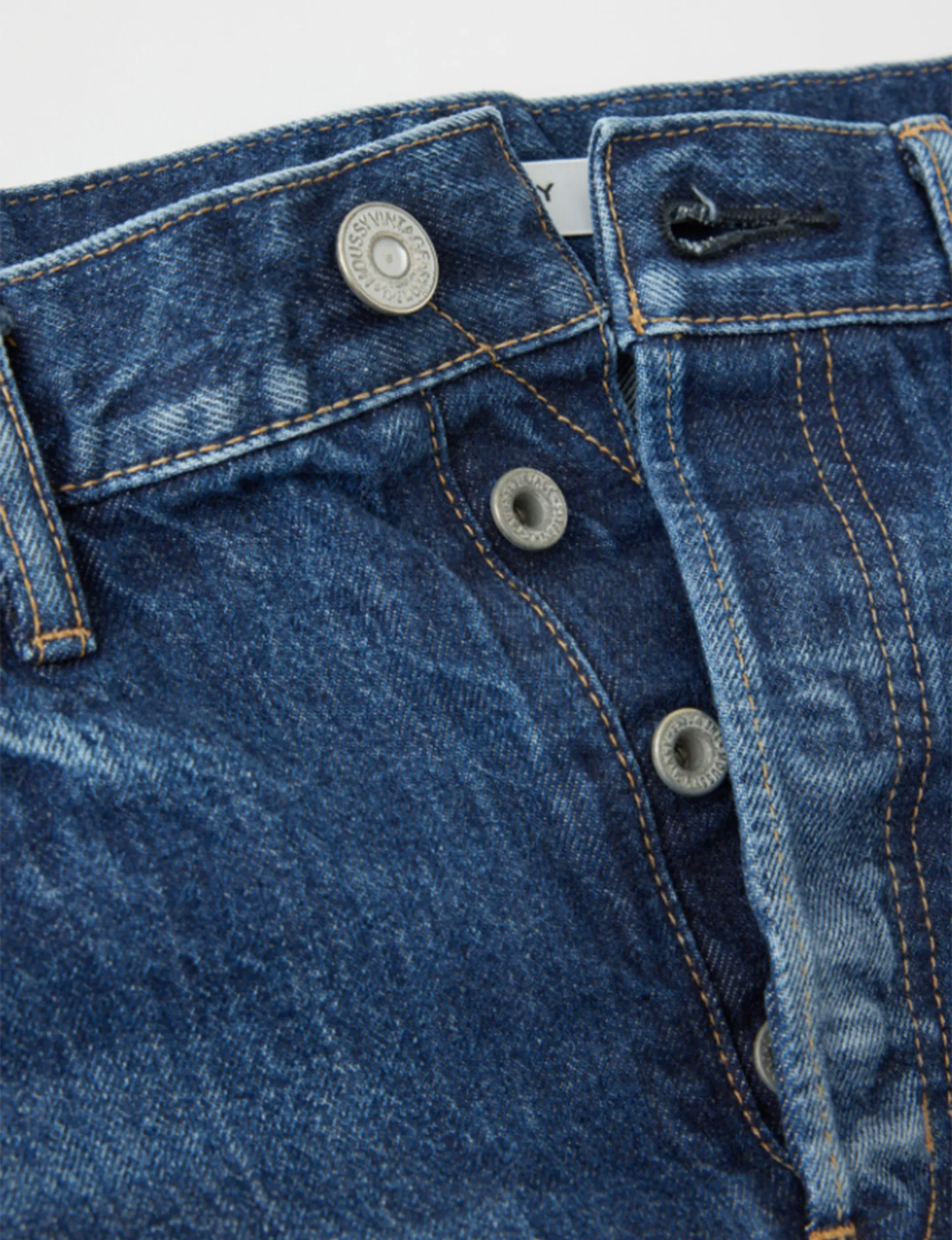 Longleaf Rock, Blaue Kleidung_moussy