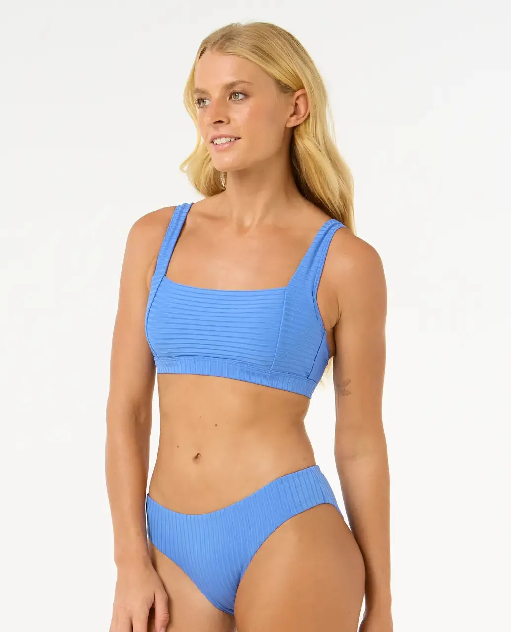 Rip Curl Clothing Premium Surf D-DD Bikini-Oberteil in Ozeanfarbe