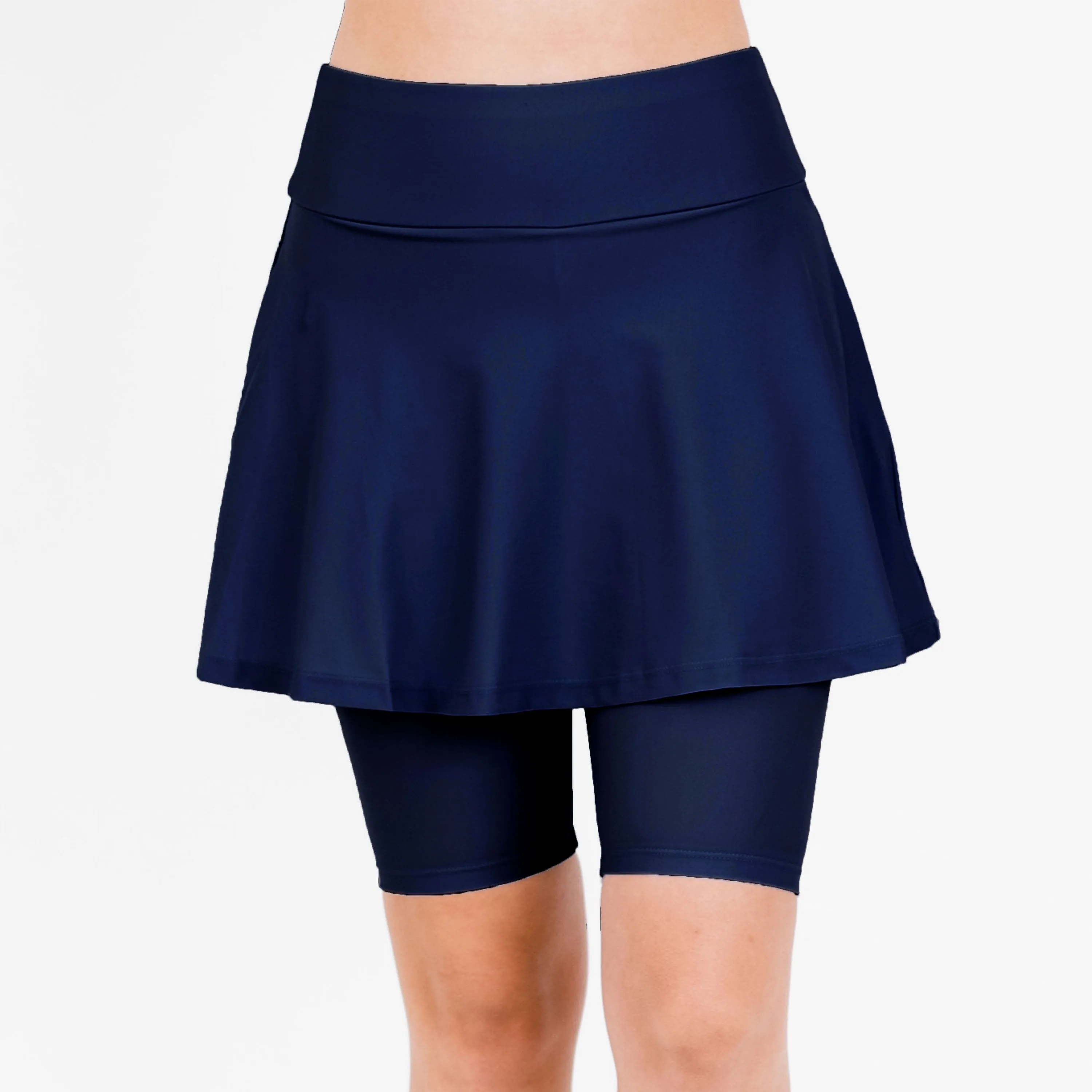 Damen-Badekleid mit Schwenkrock und Radlerhose